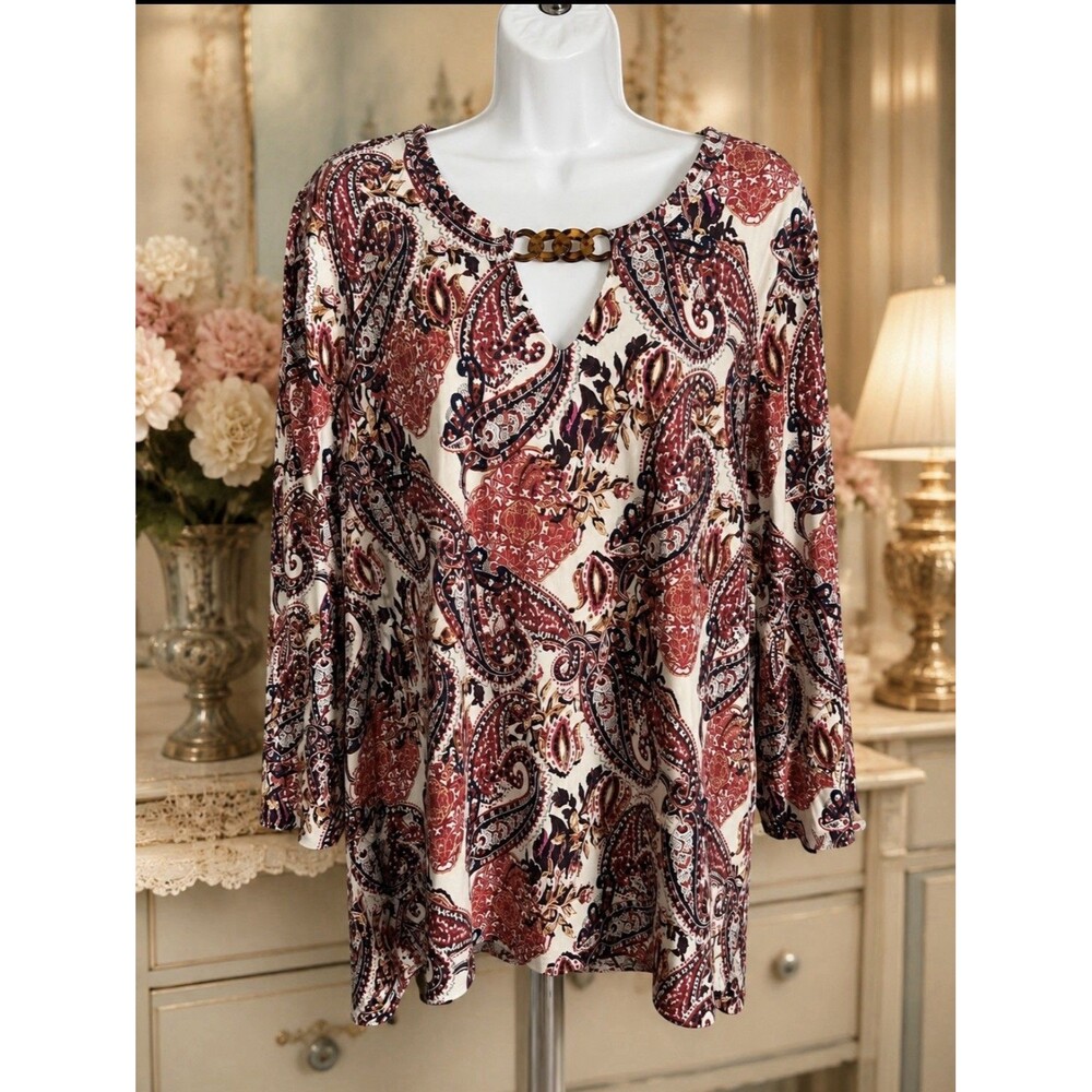 Chico’s Size 4 Paisley Print Knit Top 3/4 Sleeve Tortoise Link Keyhole Neck